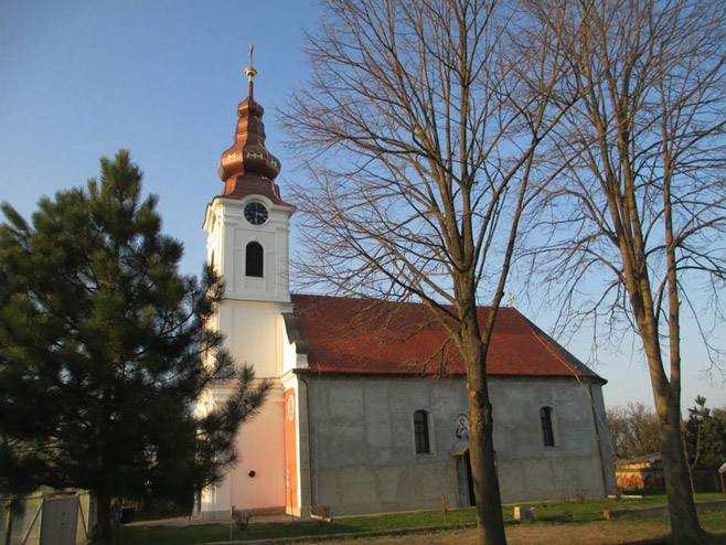 Crkva Svetog Nikole u Јagodnjaku kod Osijeka... (Foto: RTRS)