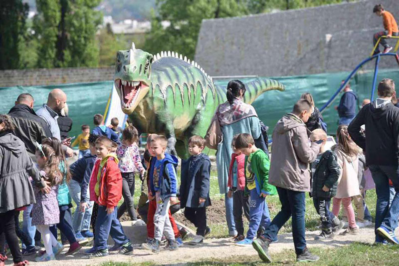 Бања Лука: Изложба диносауруса у Кастелу