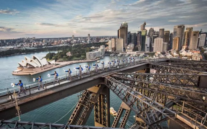 Перформанс у Сиднеју (фото: BridgeClimb Sydney/Reuters)
