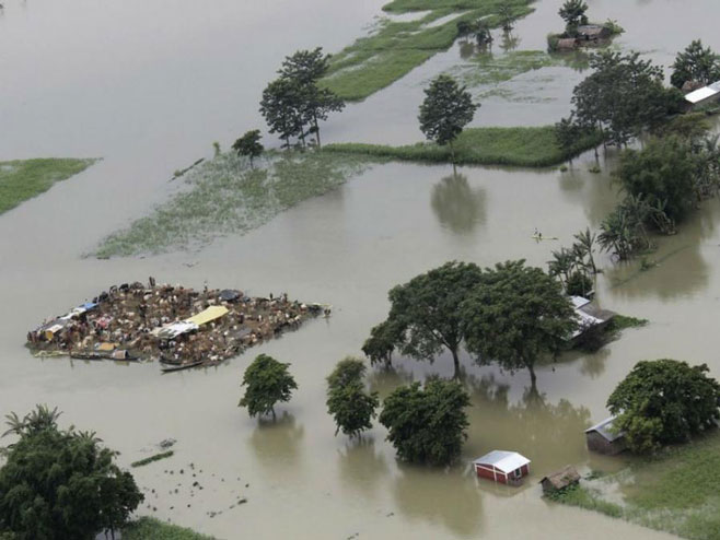Индија-поплаве - Фото: архив