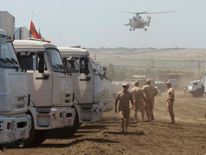 Хуманитарни конвој из Русије чека на граници - Фото: Beta/AP