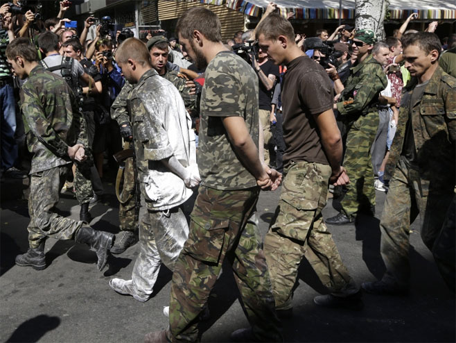 Украјински заробљеници - Фото: Beta/AP