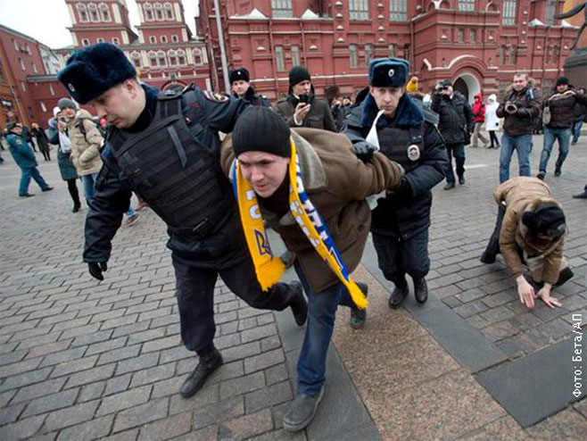 Москва: Марш мира против рата у Украјини - Фото: Beta/AP
