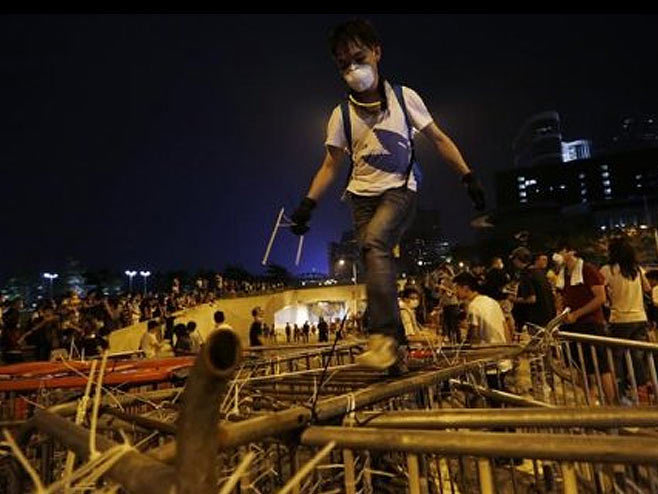 Протести у Хонг Конгу - Фото: AP