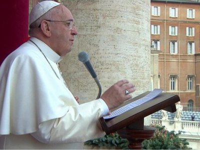 Папа Фрањо: Urbi et Orbi - Фото: BBC 