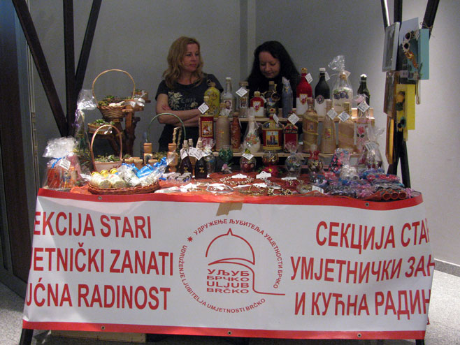 Бијељина: Међународни сајам "Звуци, укуси и мириси традиције" - Фото: СРНА