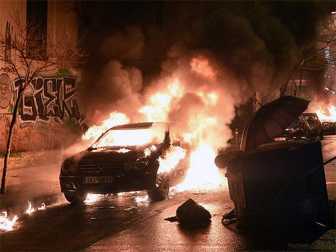 Нереди у Атини - Фото: AFP