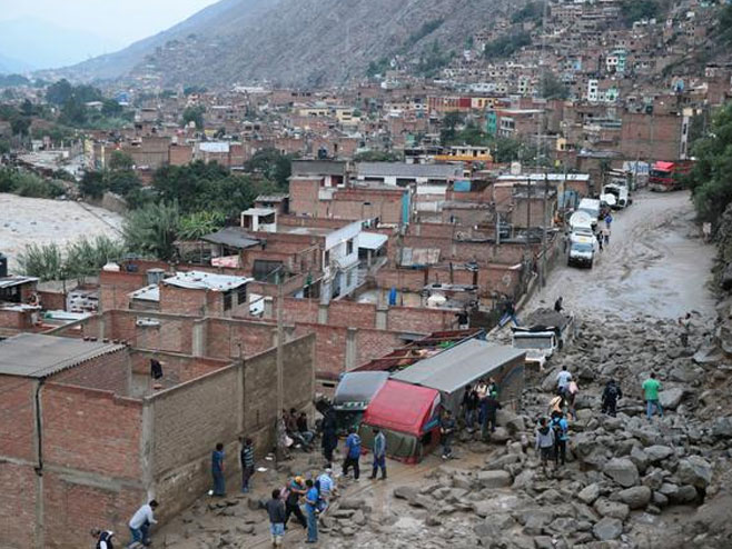 Перу - клизиште - Фото: Beta/AP