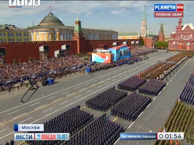 Москва - парада - Фото: Screenshot