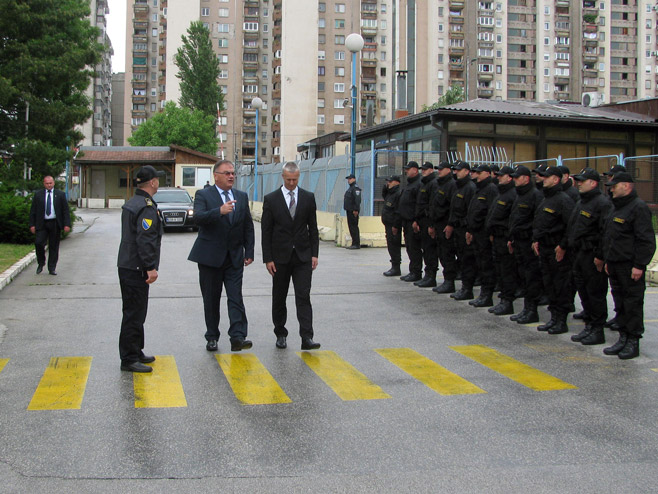 Предсједавајући Предсједништва БиХ Младен Иванић посјетио је Штаб акције "Мир вама Сарајево 2015." - Фото: СРНА