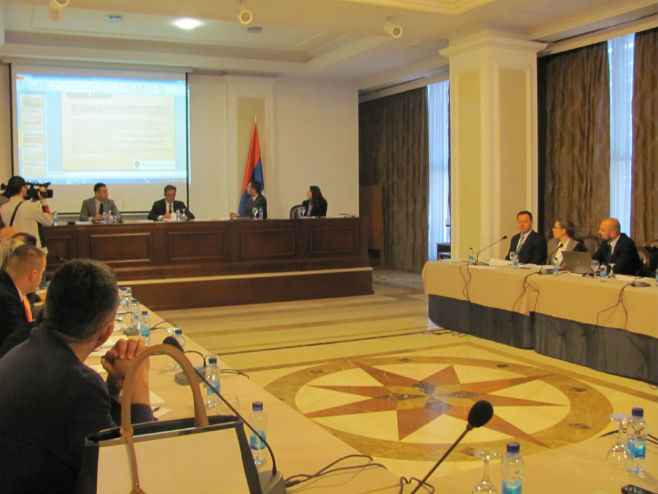 Конференција "Заштита лица која пријављују корупцију у Српској - перспективе и међународна искуства" - Фото: СРНА