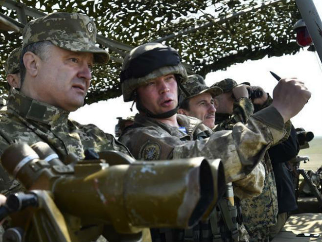 Украјински предсједник Петро Порошенко - Фото: Beta/AP