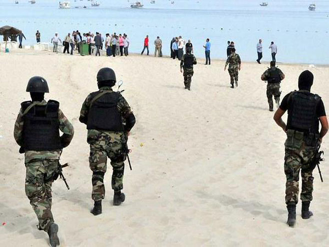 Тунис: Тероризам на плажи    (Фото:twitter) - 