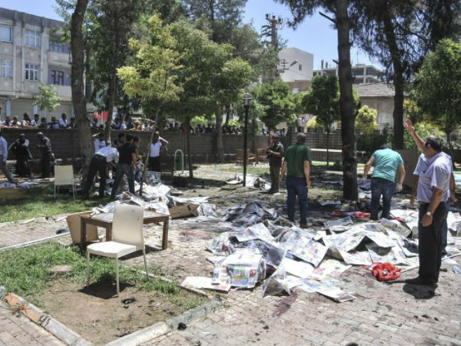 Експлозија у турском граду Суруч - Фото: Анадолија