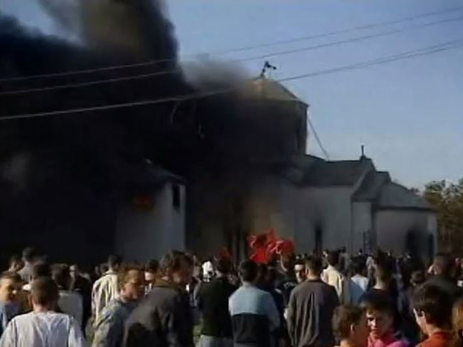 Рушење цркве на Космету - Фото: Novosti.rs