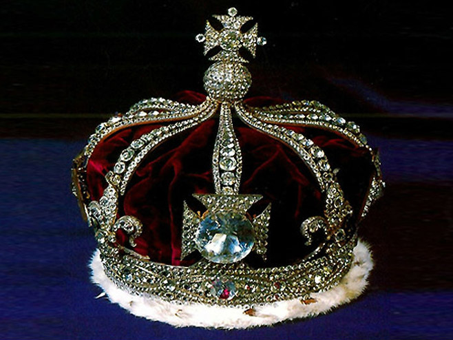 Круна британске краљице - Фото: РТС