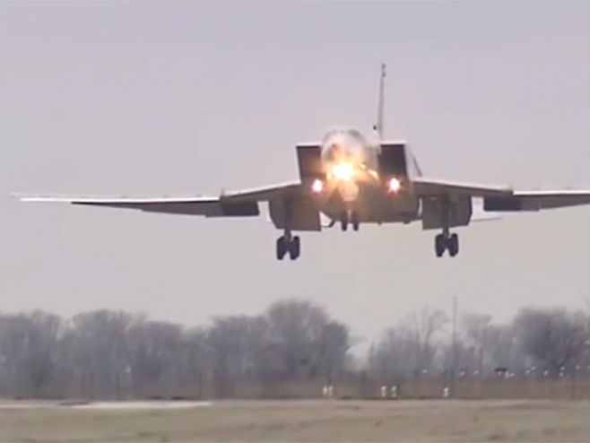 Руски борбени авион (фото: © Минобороны России/YouTube) - 