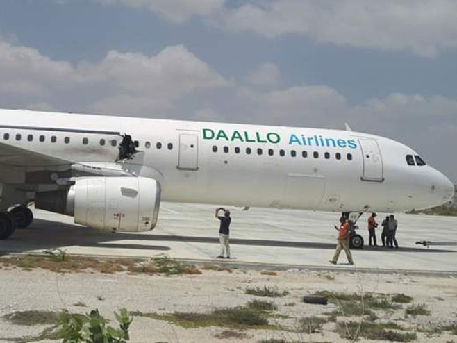 Srpski pilot spasio putnike poslije eksplozije u avionu (Foto: Darren Howe) - 