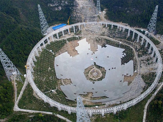Кина расељава 10.000 људи да би изградила мегателескоп - Фото: РТС