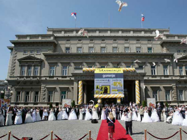 Колективно вјенчање у Београду - Фото: ТАНЈУГ