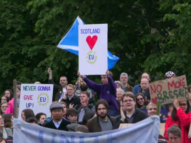 Шкотланђани протестовали против "брегзита" - Фото: Screenshot/YouTube