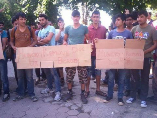 Протест миграната у Београду (фото: Info park) - 
