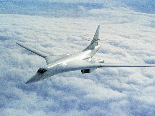 Руски стратешки бомбардер Ту-160 (Фото: Sputnik/Скрынников) - 