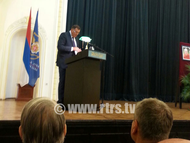 Milorad Dodik, predsjednik Republike Srpske na komemoraciji Željku Kopanji (Foto: RTRS)