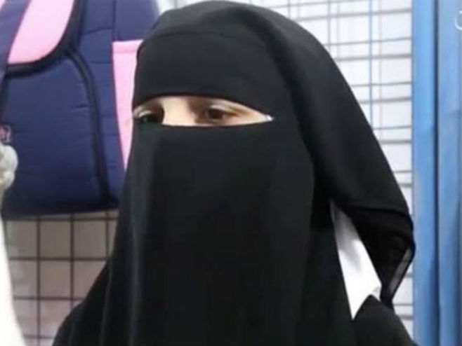 "Исламска држава" објавила снимак са женом портпаролом - Фото: Screenshot