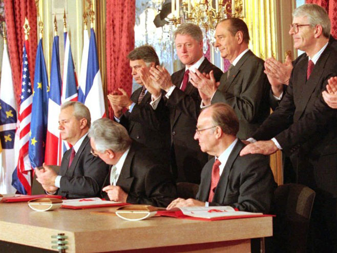 Потписивање Дејтонског споразума - Фото: АП