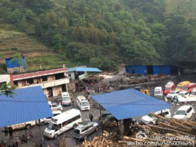 Кина: Несрећа у руднику (фото: Twitter ‏@SluggoMines) - 
