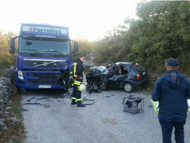 Саобраћајна несрећа на магистралном путу Враћеновићи - Вилуси (Фото: Vijesti.me) - 