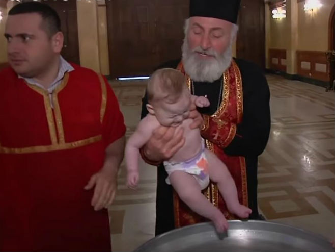 Крштење у Тбилисију - Фото: Screenshot/YouTube