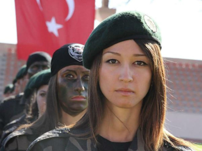 Жене у турској војсци (Фото: i.imgur.com) - 