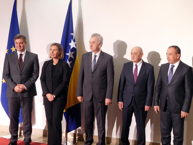 Сарајево: Могеринијева са члановима Савјета министара БиХ - Фото: СРНА