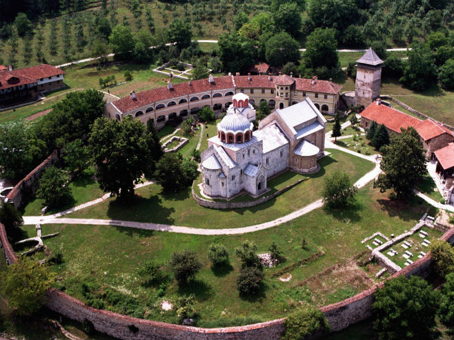 Манастир Студеница (Фото: manastirisrbije.com) - 