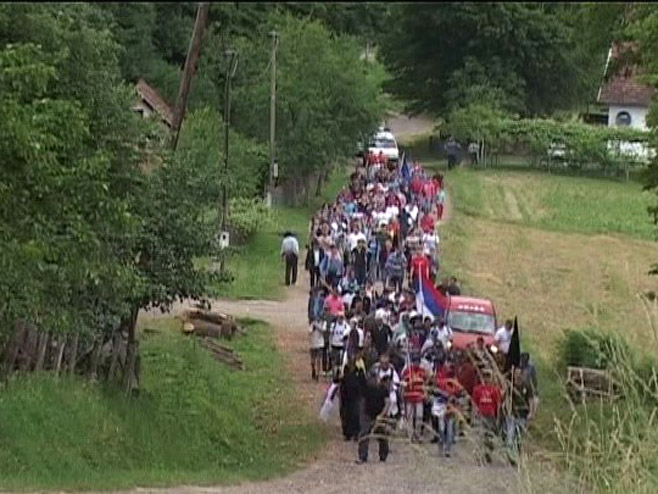 Марш поводом сјећања на страдање Срба - Фото: РТРС