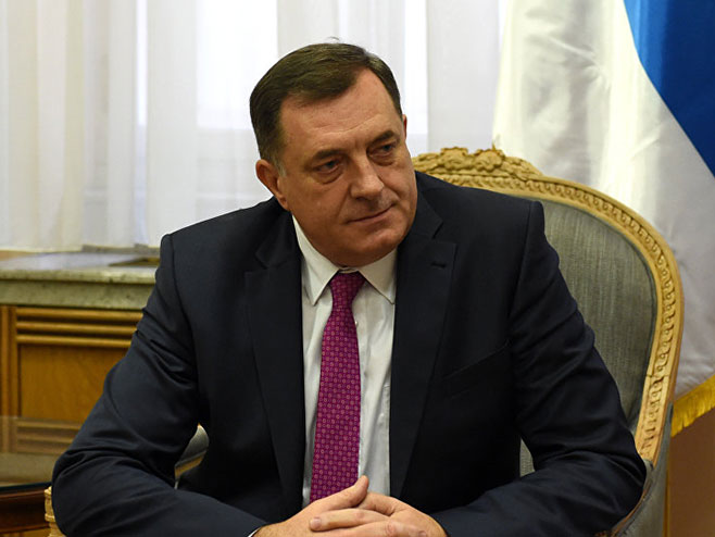 Milorad Dodik (foto:Tanjug/ DRAGAN KUJUNDZ) - 