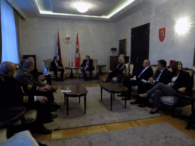 Delegacija Ministarstva odbrane Srbije kod predsjednika Srpske (Foto: SRNA)