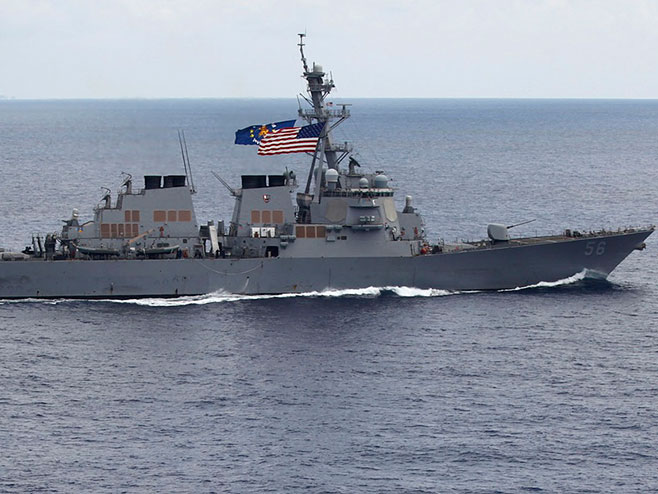 Амерички разарач нарушио кинески суверенитет (Фото: http://www.vijesti.me) - 
