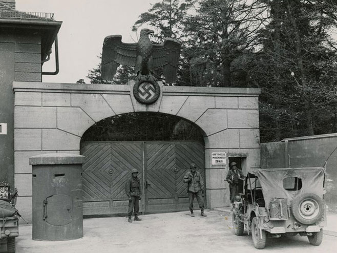 Нацистички логор (фото: www.blic.rs) - 