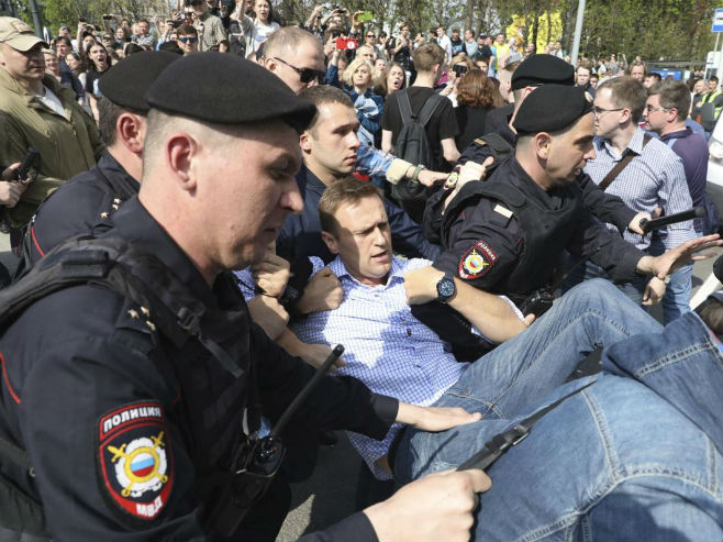 Наваљни ухапшен на протесту у Москви - Фото: AP