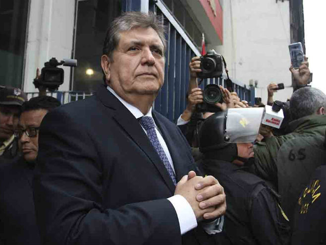 Бивши предсједник Перуа Алан Гарсија (Фото: exitosanoticias.pe) - 