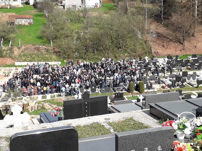 Баре - данас је сахрањен Жарко Павловић  (Фото:Srpska.info) - 