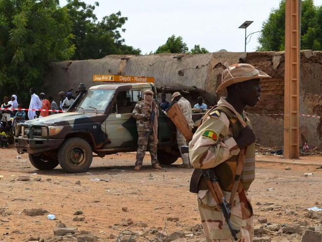 Војна полиција, централни Мали (фото: news.sky.com) - 
