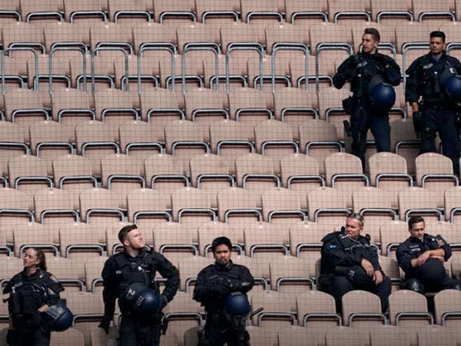 Полиција Минхена (фото:vesti-online.com) - 