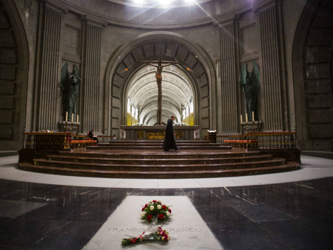 Гробница Франциска Франка (Фото: Samuel Sanchez) - 