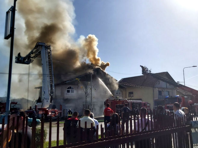 Пожар на кући у бањалучком насељу Лазарево - Фото: РТРС