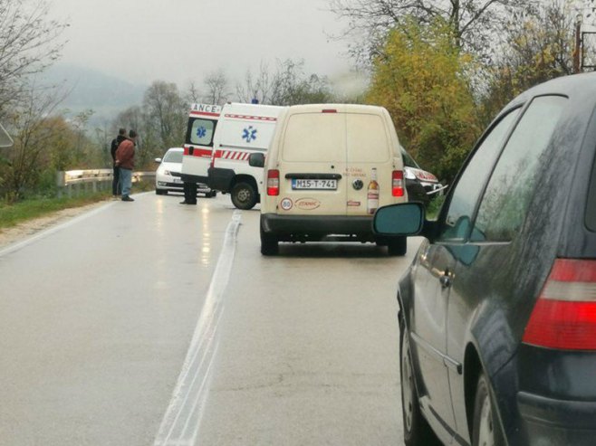 Саобраћајна незгода (Фото: Српскаинфо) - 