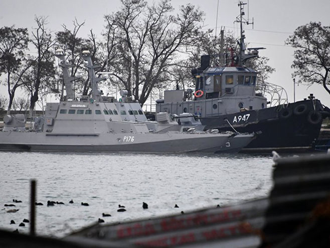 Запљењени украјински бродови (фото: Sputnik / Алексей Мальгавко) - 